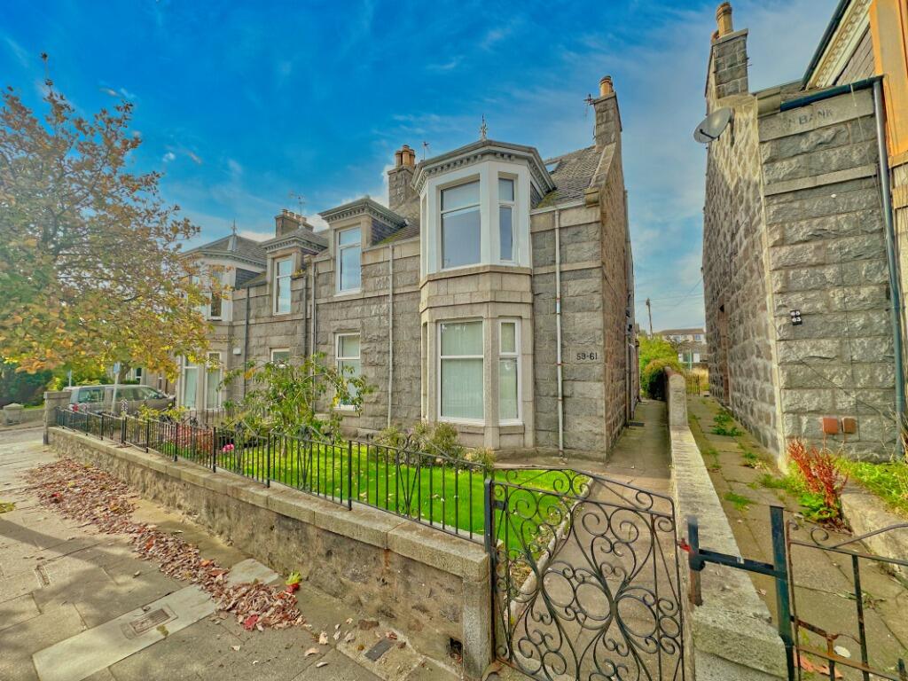 4 bed 1st Floor Flat for rent in Aberdeen. From Letts & Co Properties - Aberdeen 4 bed 1st Floor Flat for rent in Aberdeen. From Letts & Co Properties - Aberdeen