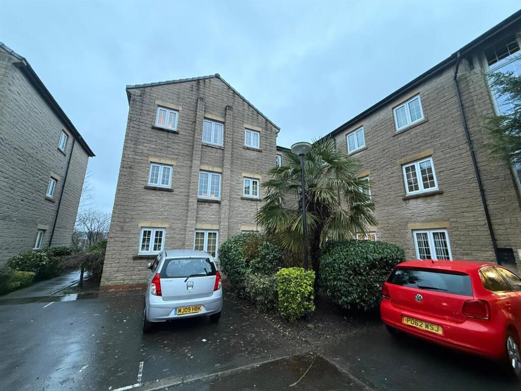 2 bed Apartment for rent in Haslingden. From Lifestyle Sales & Lettings - Bury 2 bed Apartment for rent in Haslingden. From Lifestyle Sales & Lettings - Bury