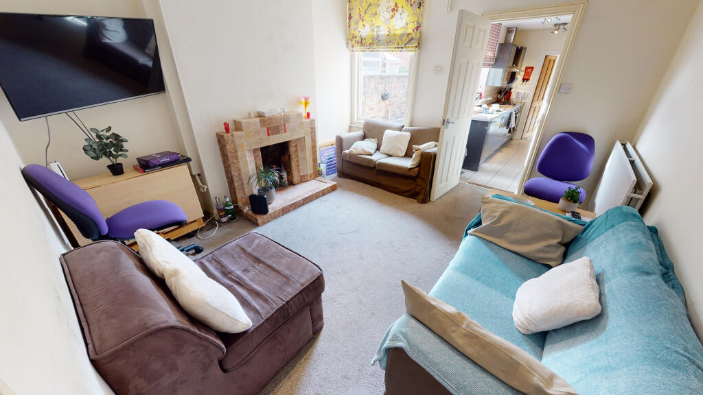 4 bed Mid Terraced House for rent in Lincoln. From Lighthouse Property Services Ltd - Lincoln 4 bed Mid Terraced House for rent in Lincoln. From Lighthouse Property Services Ltd - Lincoln