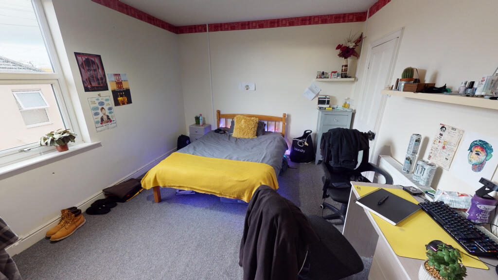 3 bed Mid Terraced House for rent in Lincoln. From Lighthouse Property Services Ltd - Lincoln