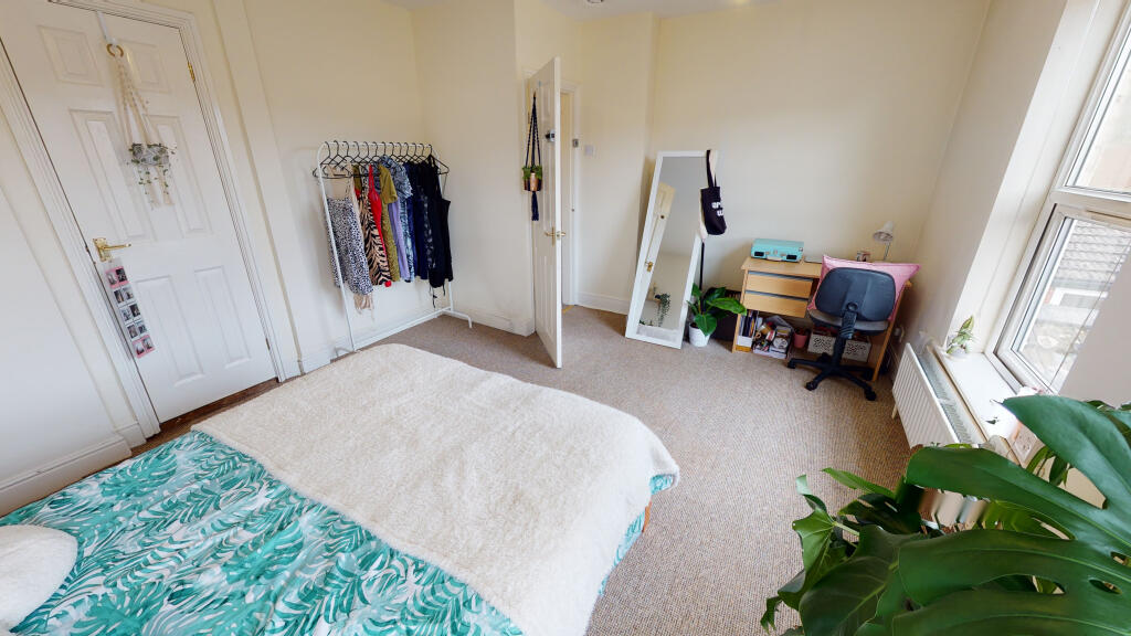 3 bed Mid Terraced House for rent in Lincoln. From Lighthouse Property Services Ltd - Lincoln