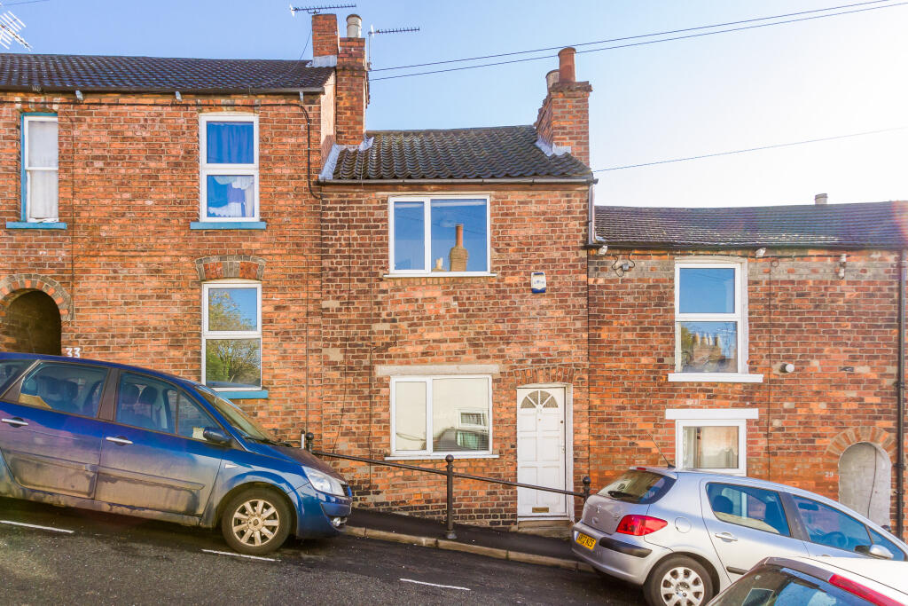 2 bed Mid Terraced House for rent in Lincoln. From Lighthouse Property Services Ltd - Lincoln