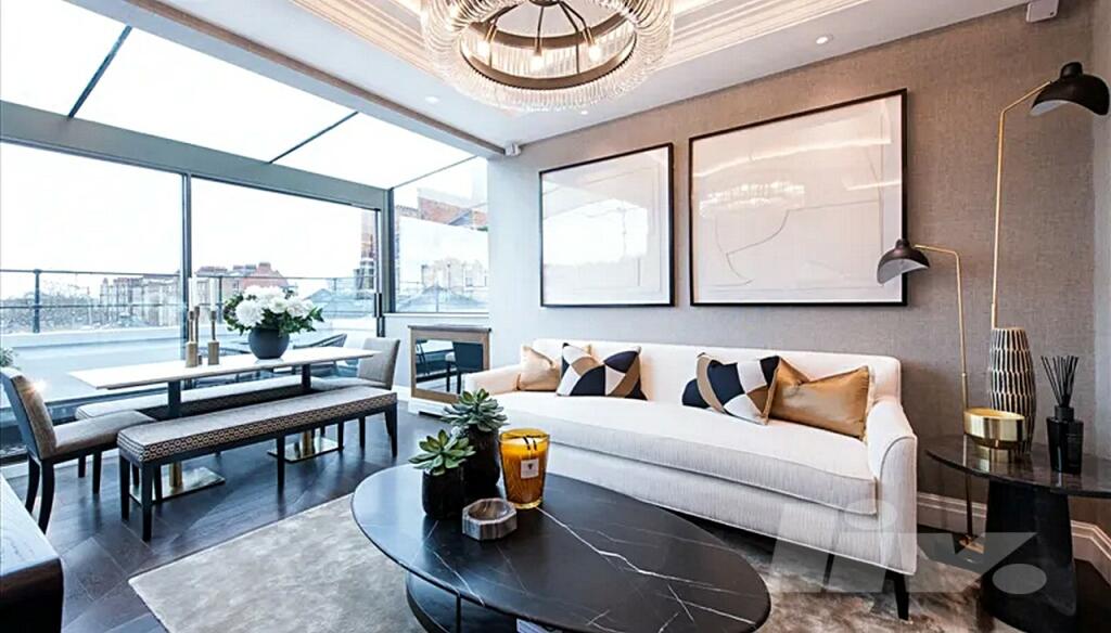 2 bed 1st Floor Flat for rent in Kensington. From Liv International - London