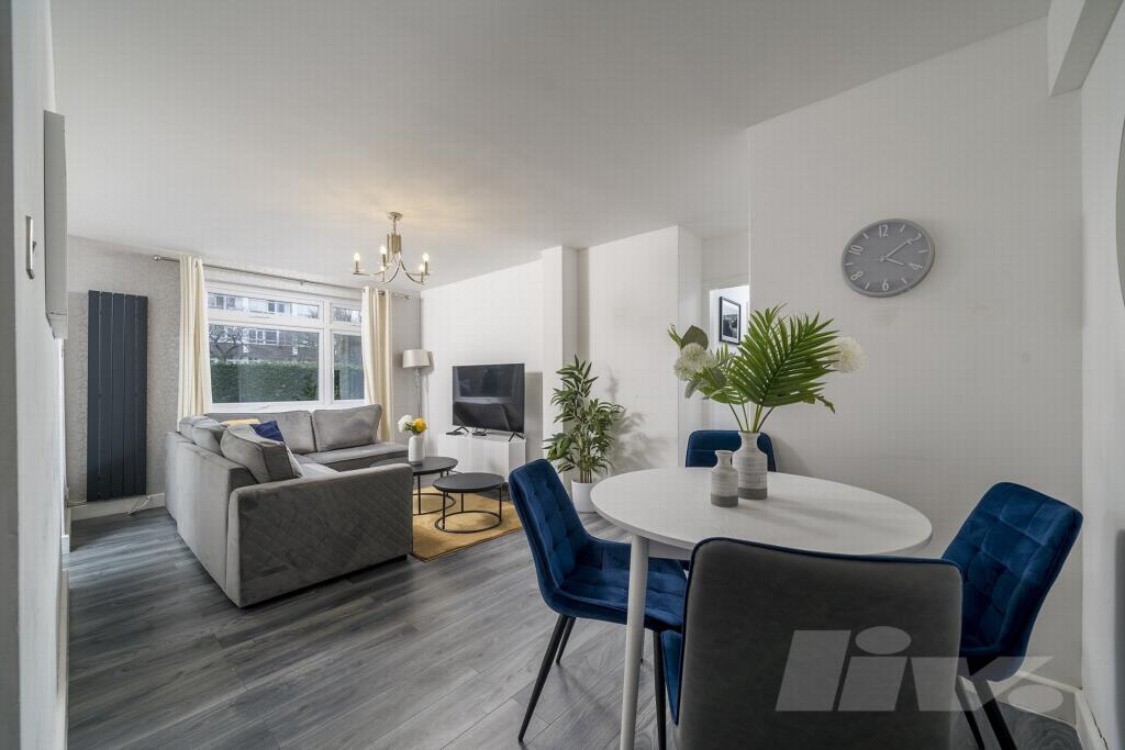 3 bed Apartment for rent in Putney. From Liv International - London