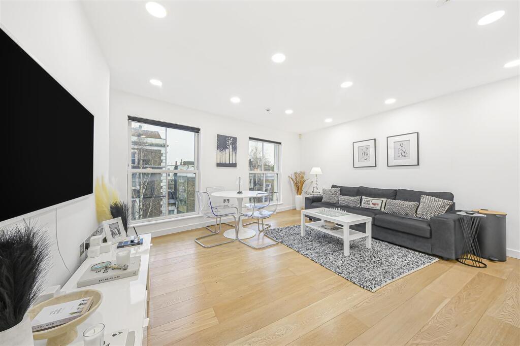 2 bed Apartment for rent in Hampstead. From Liv International - London