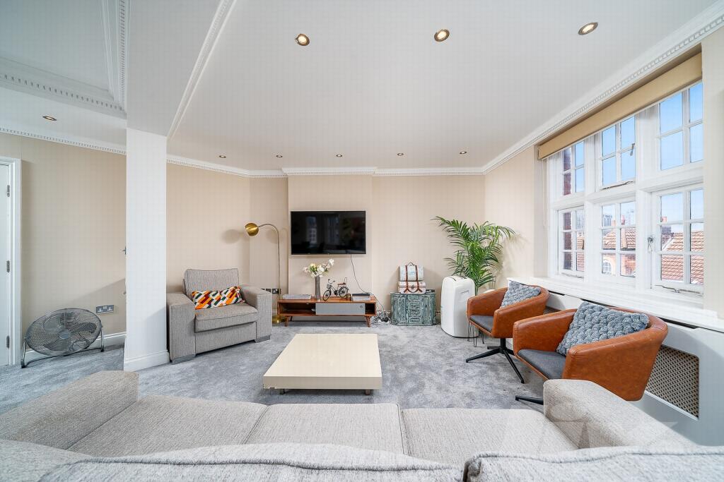 3 bed Apartment for rent in Paddington. From Liv International - London
