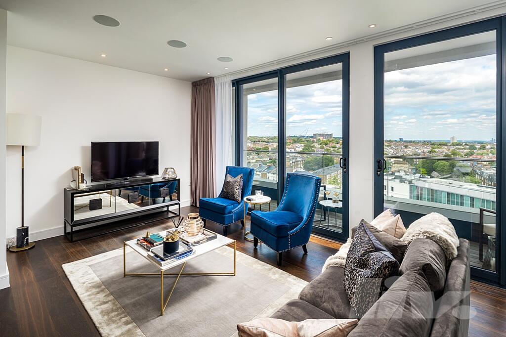 3 bed Penthouse for rent in Hampstead. From Liv International - London