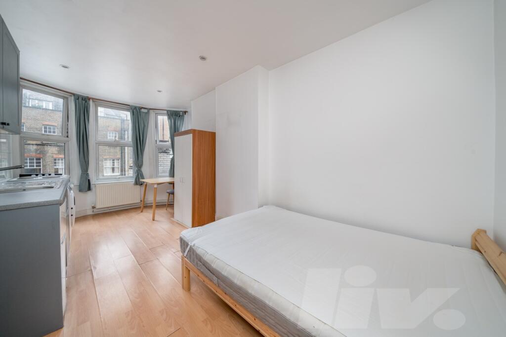 4 bed Studio for rent in Kensington. From Liv International - London