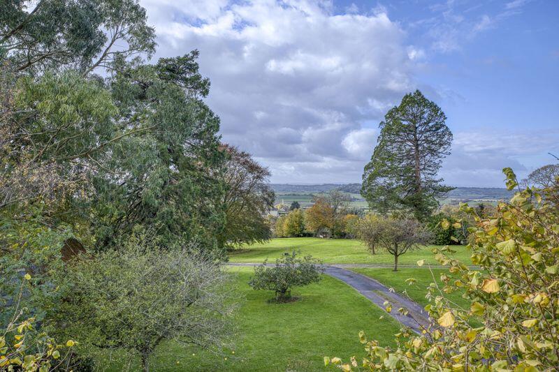 2 bed 1st Floor Flat for rent in Draycott. From Lodestone Property - Wells 2 bed 1st Floor Flat for rent in Draycott. From Lodestone Property - Wells