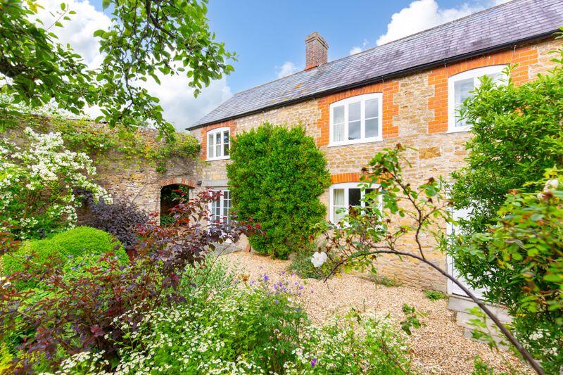 3 bed Cottage for rent in Batcombe. From Lodestone Property - Wells 3 bed Cottage for rent in Batcombe. From Lodestone Property - Wells