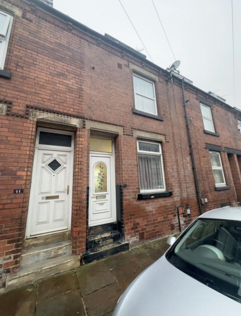 2 bed Mid Terraced House for rent in Leeds. From Logic Lettings Ltd - Pontefract 2 bed Mid Terraced House for rent in Leeds. From Logic Lettings Ltd - Pontefract