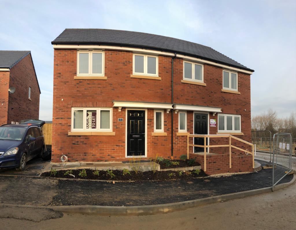 3 bed Semi Detached for rent in Castleford. From Logic Lettings Ltd - Pontefract