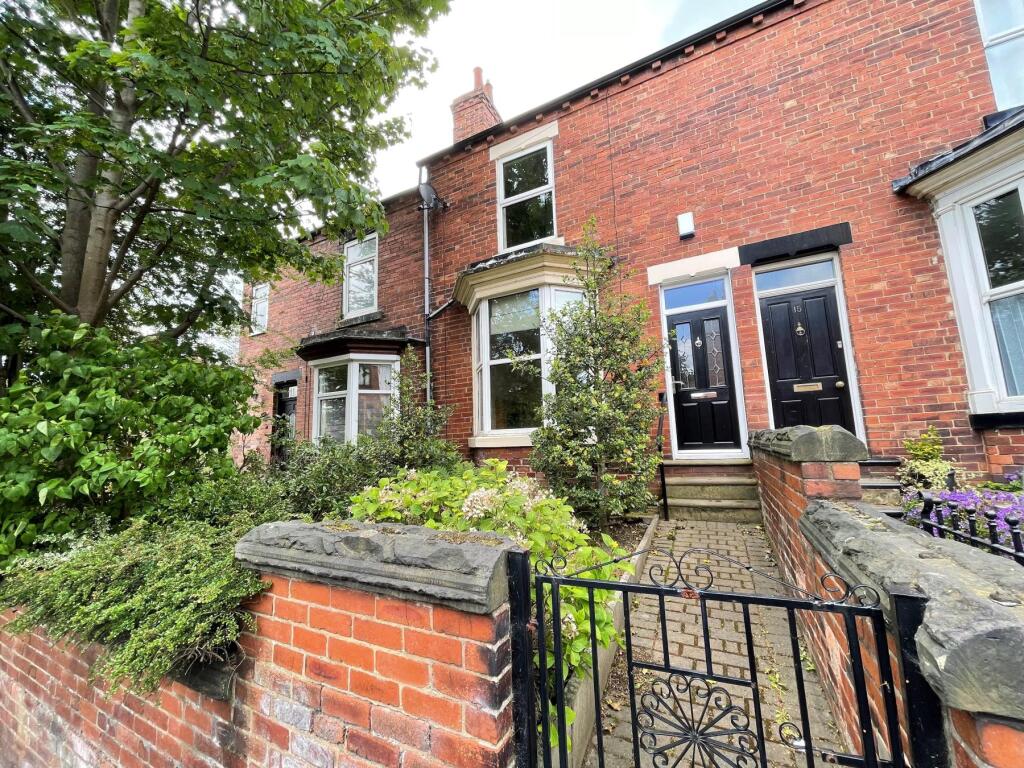 2 bed Mid Terraced House for rent in Pontefract. From Logic Lettings Ltd - Pontefract 2 bed Mid Terraced House for rent in Pontefract. From Logic Lettings Ltd - Pontefract