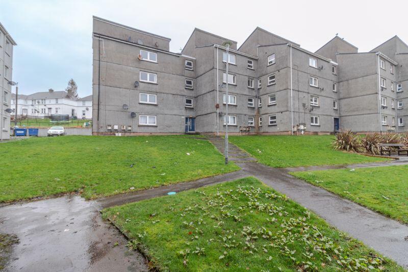 2 bed 1st Floor Flat for rent in Helensburgh. From Lomond Letting Ltd - Helensburgh