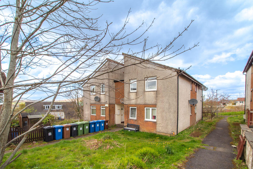 1 bed 1st Floor Flat for rent in Bonhill. From Lomond Letting Ltd - Helensburgh