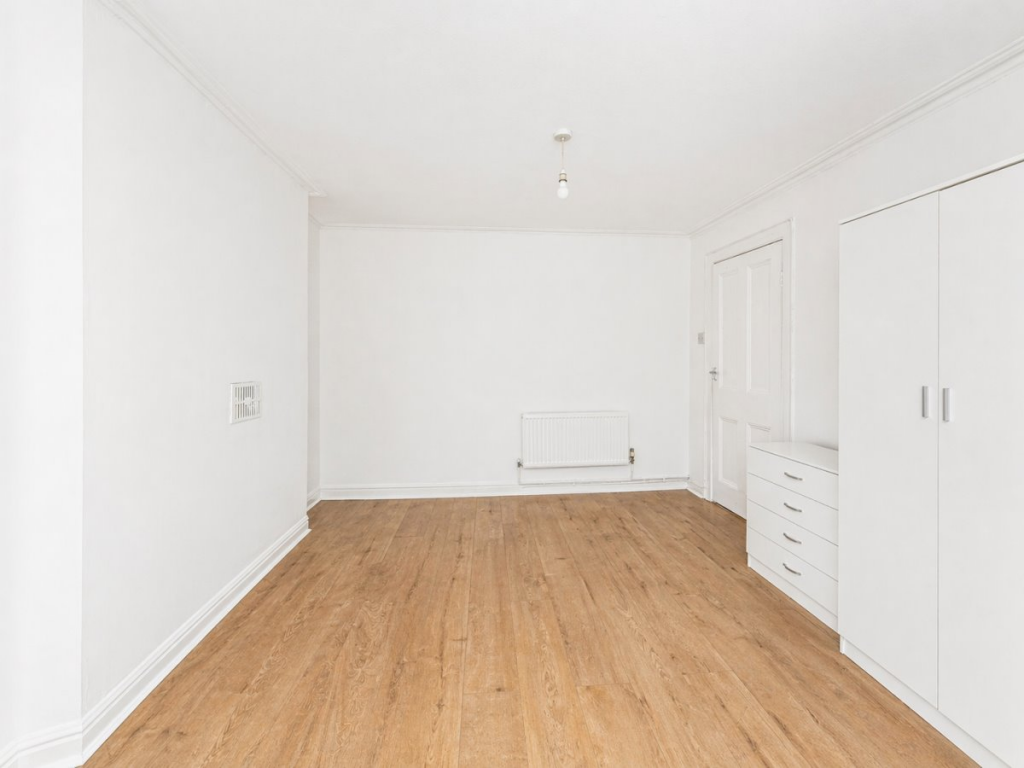 1 bed 1st Floor Flat for rent in Stoke Newington. From London Move - London