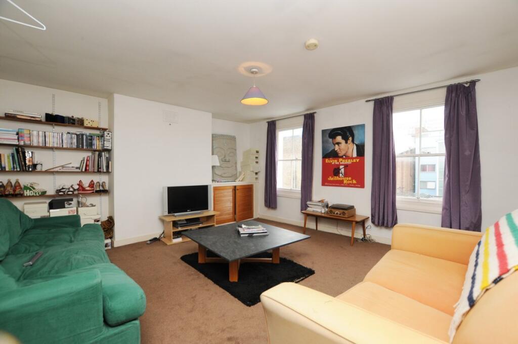 2 bed 1st Floor Flat for rent in Bethnal Green. From London Move - London