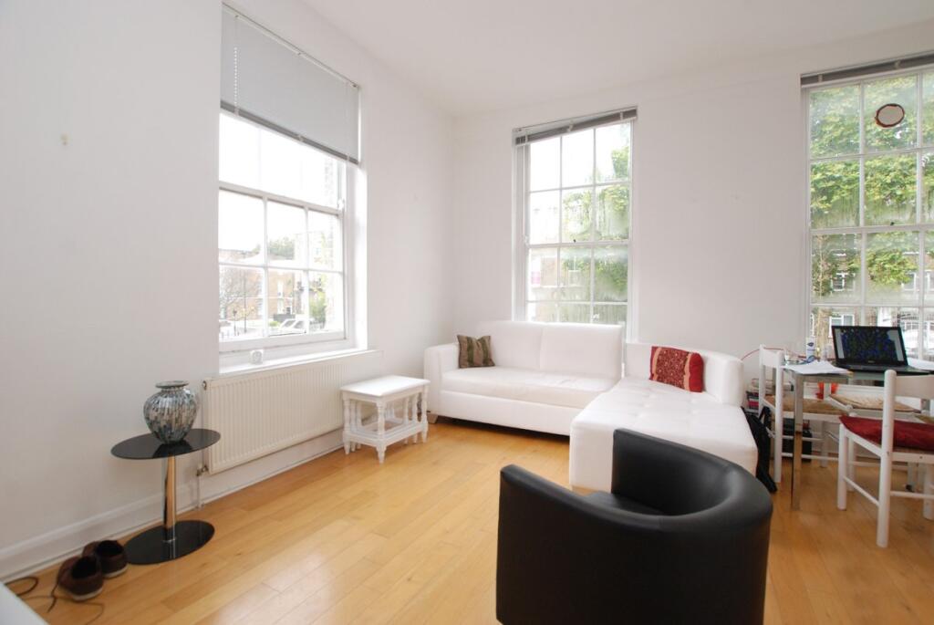 1 bed 1st Floor Flat for rent in Islington. From London Move - London