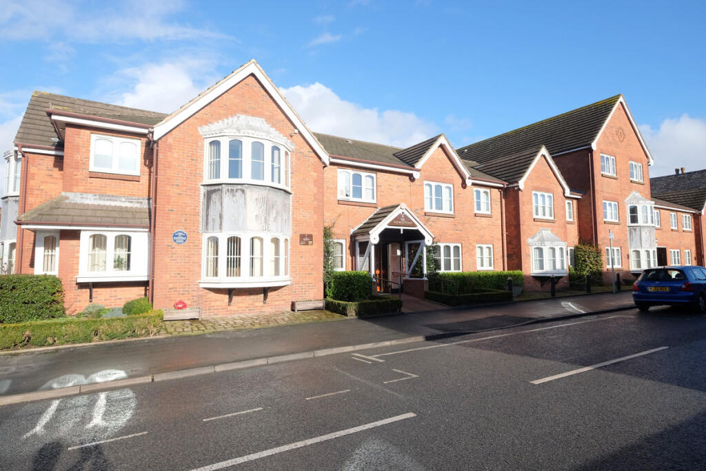 1 bed Apartment for rent in Moss Side. From Lytham Estate Agents - Lytham