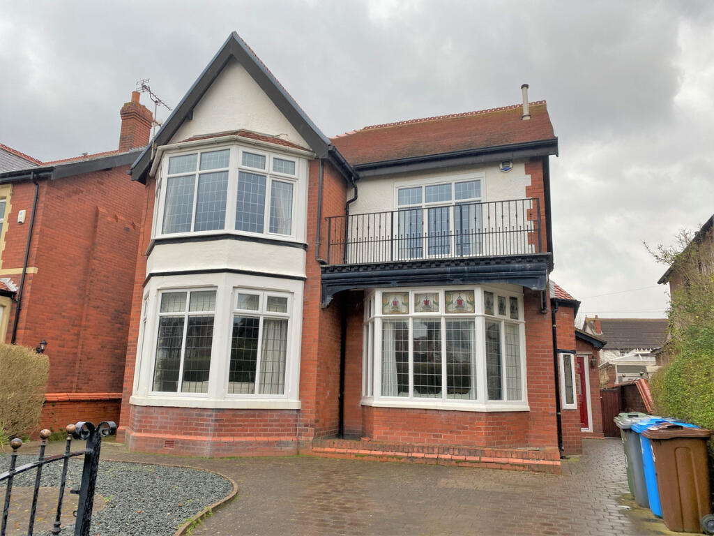 4 bed Detached for rent in Lytham St Anne's. From Lytham Estate Agents - Lytham
