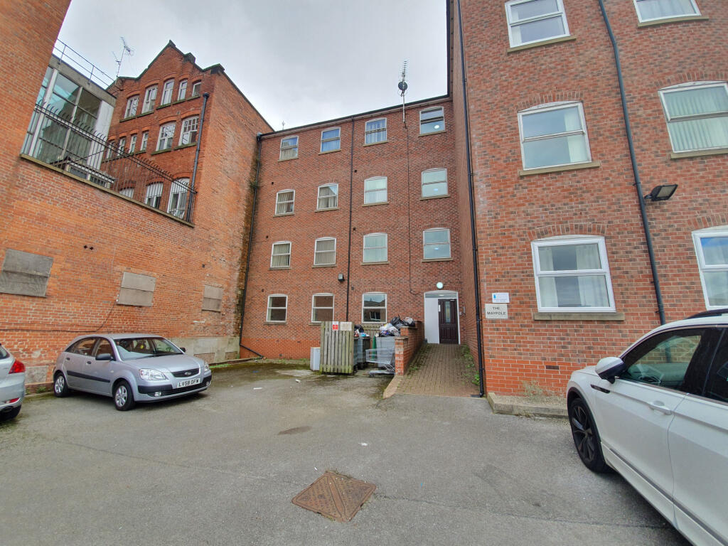 2 bed Apartment for rent in Salford. From Madina Property - Manchester