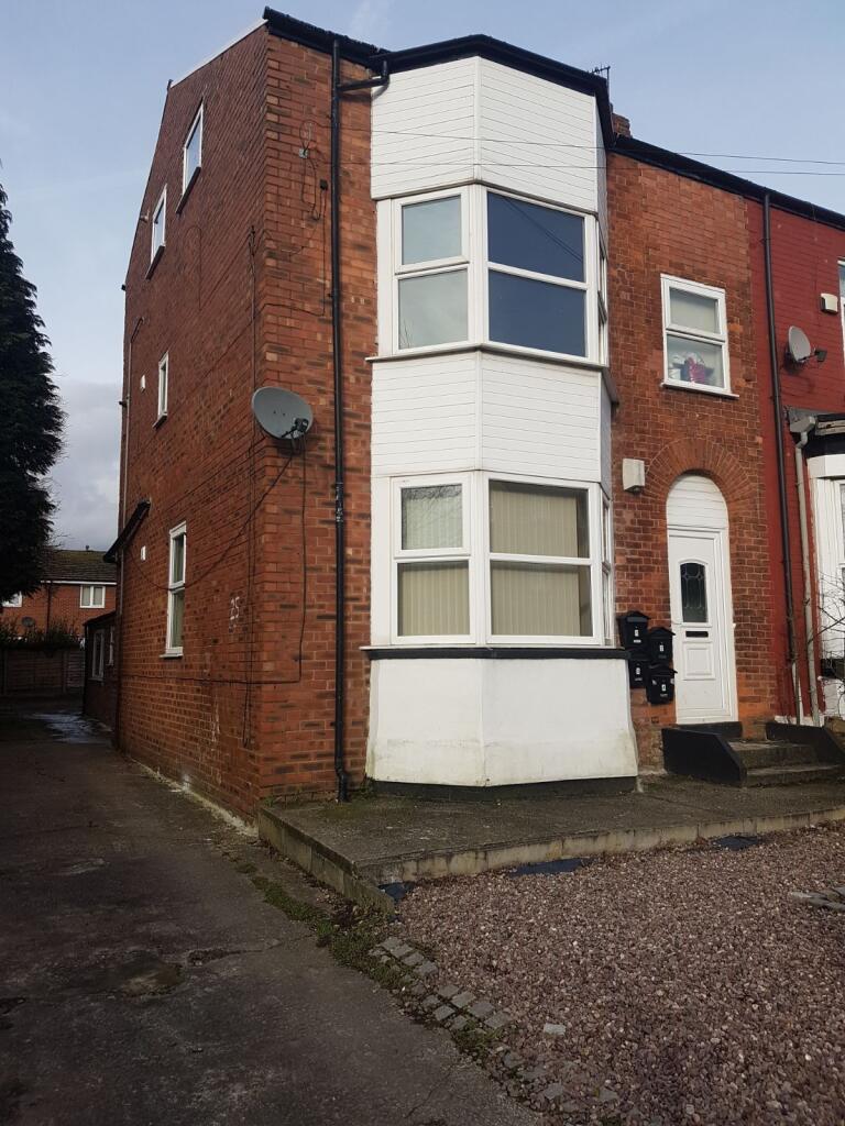 1 bed 1st Floor Flat for rent in Manchester. From Madina Property - Manchester