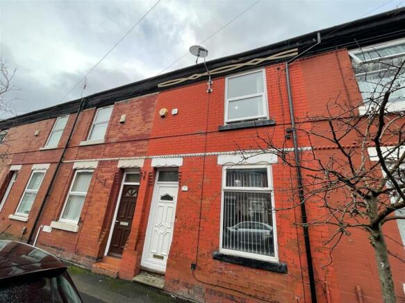 2 bed Mid Terraced House for rent in Manchester. From Madina Property - Manchester