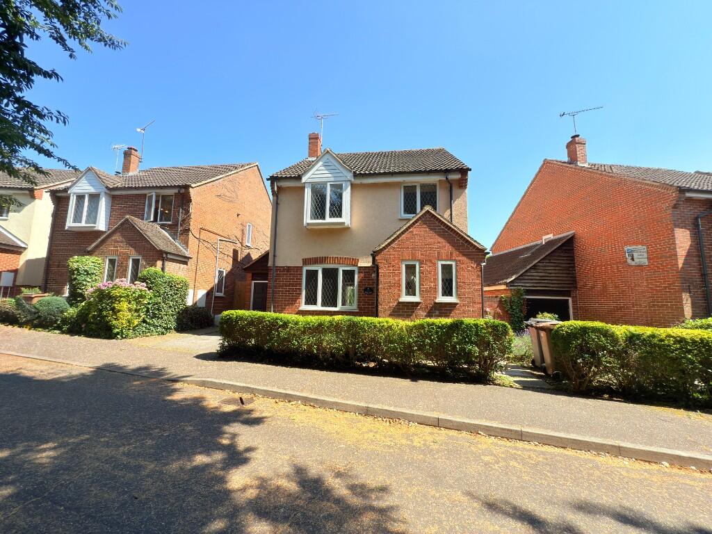 4 bed Detached for rent in Chelmsford. From Maldon Lettings Ltd - Maldon 4 bed Detached for rent in Chelmsford. From Maldon Lettings Ltd - Maldon