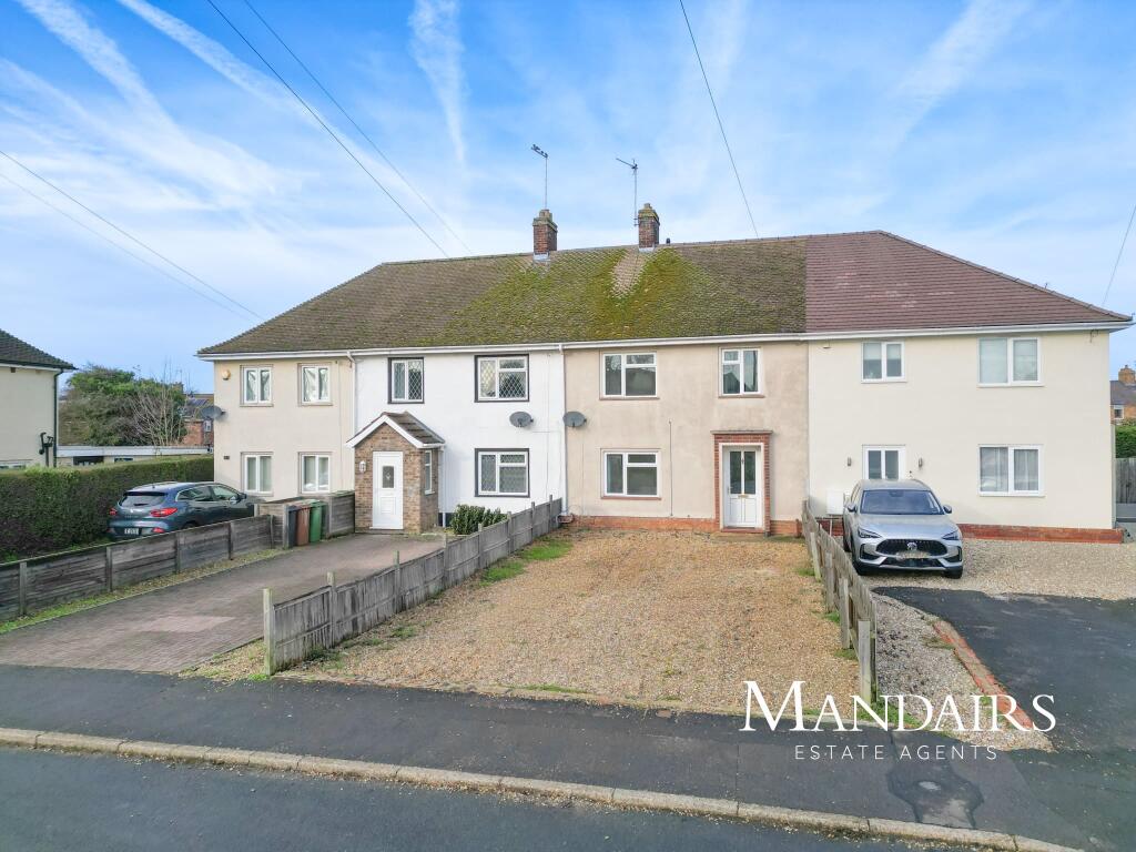 3 bed Mid Terraced House for rent in Peterborough. From Mandairs Estate Agents - Peterborough