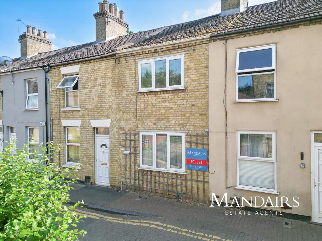 2 bed Mid Terraced House for rent in Peterborough. From Mandairs Estate Agents - Peterborough