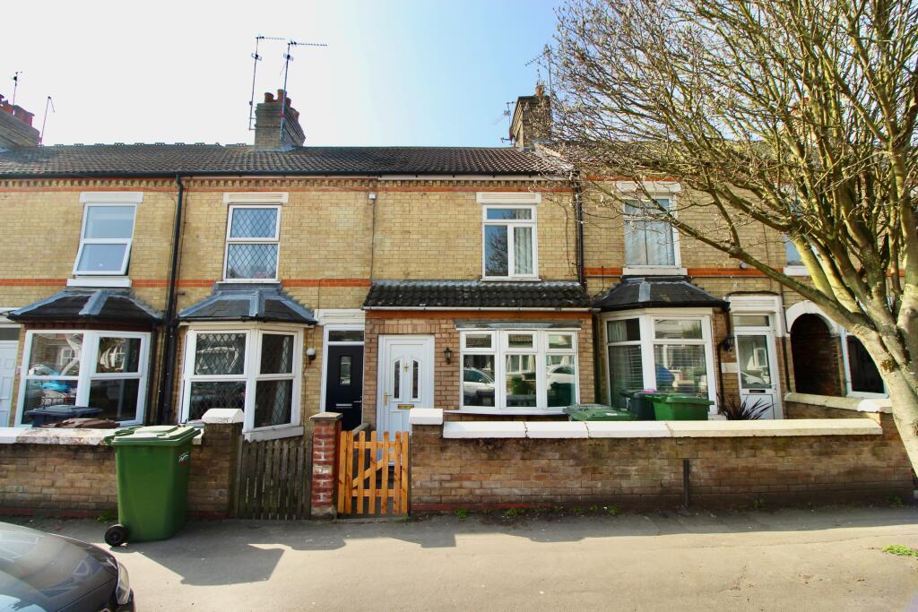 2 bed Mid Terraced House for rent in Peterborough. From Mandairs Estate Agents - Peterborough 2 bed Mid Terraced House for rent in Peterborough. From Mandairs Estate Agents - Peterborough