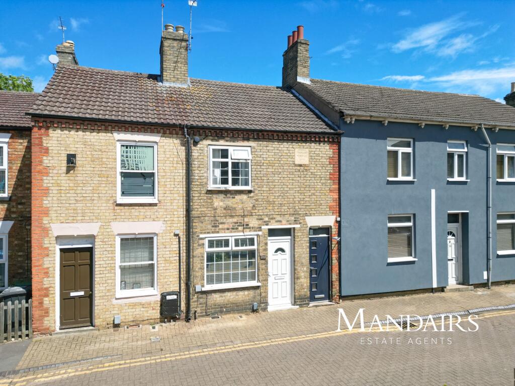 2 bed Mid Terraced House for rent in Peterborough. From Mandairs Estate Agents - Peterborough