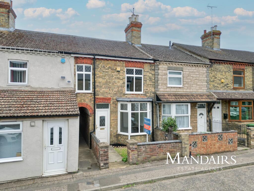 2 bed Mid Terraced House for rent in Peterborough. From Mandairs Estate Agents - Peterborough