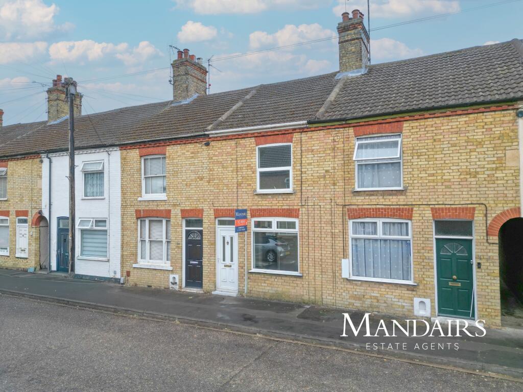 2 bed Mid Terraced House for rent in Peterborough. From Mandairs Estate Agents - Peterborough