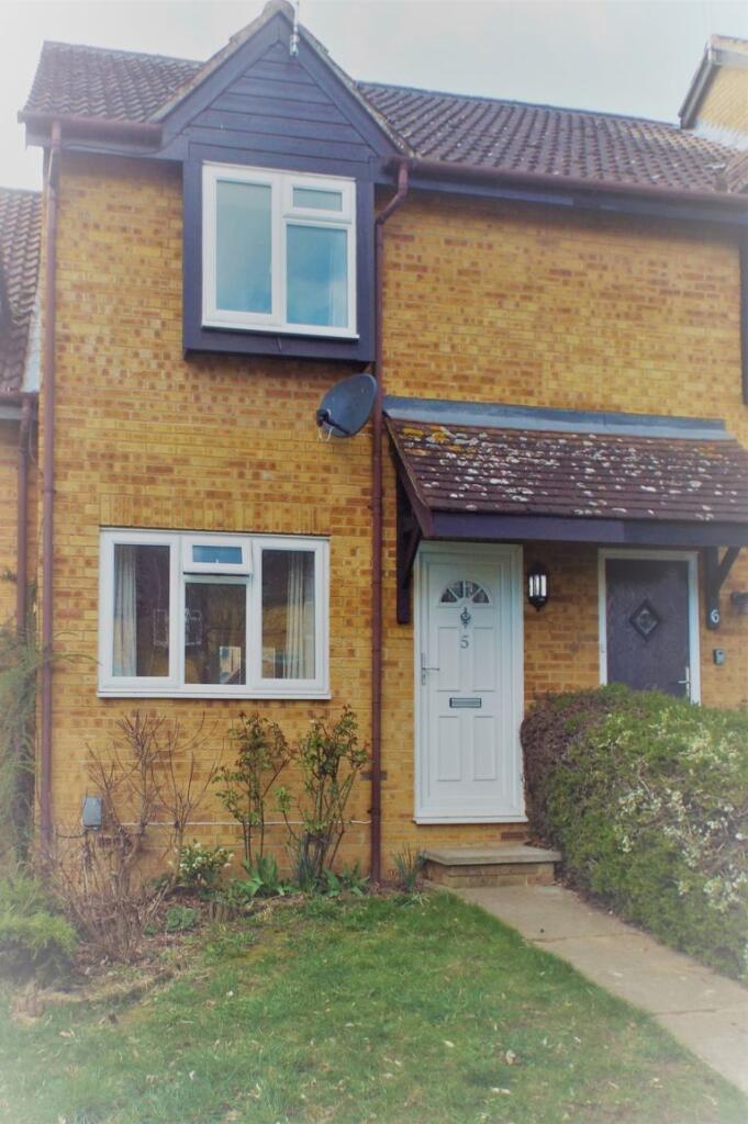 2 bed Detached for rent in Hertingfordbury. From Halcyon House Ltd - Knebworth 2 bed Detached for rent in Hertingfordbury. From Halcyon House Ltd - Knebworth