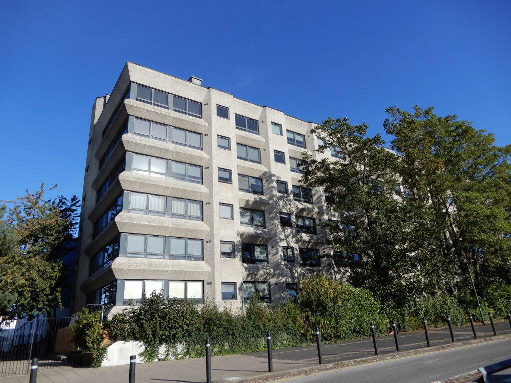 1 bed 1st Floor Flat for rent in Stevenage. From Halcyon House Ltd - Knebworth