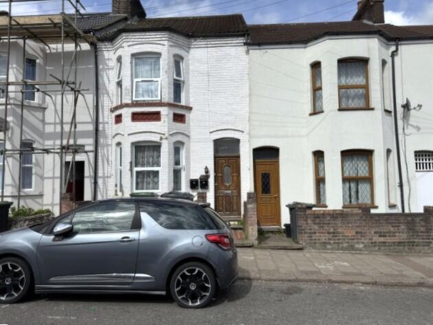 2 bed 1st Floor Flat for rent in Luton. From Marigold Residentials - Luton
