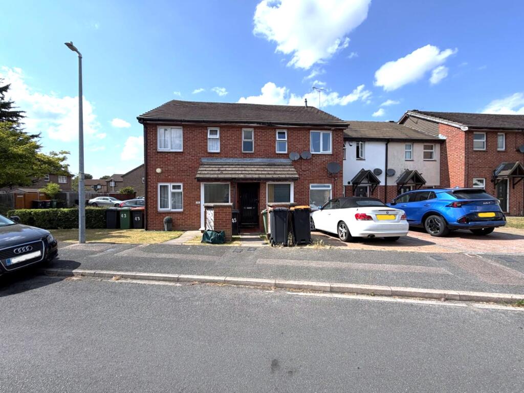 1 bed 1st Floor Flat for rent in Houghton Regis. From Marigold Residentials - Luton