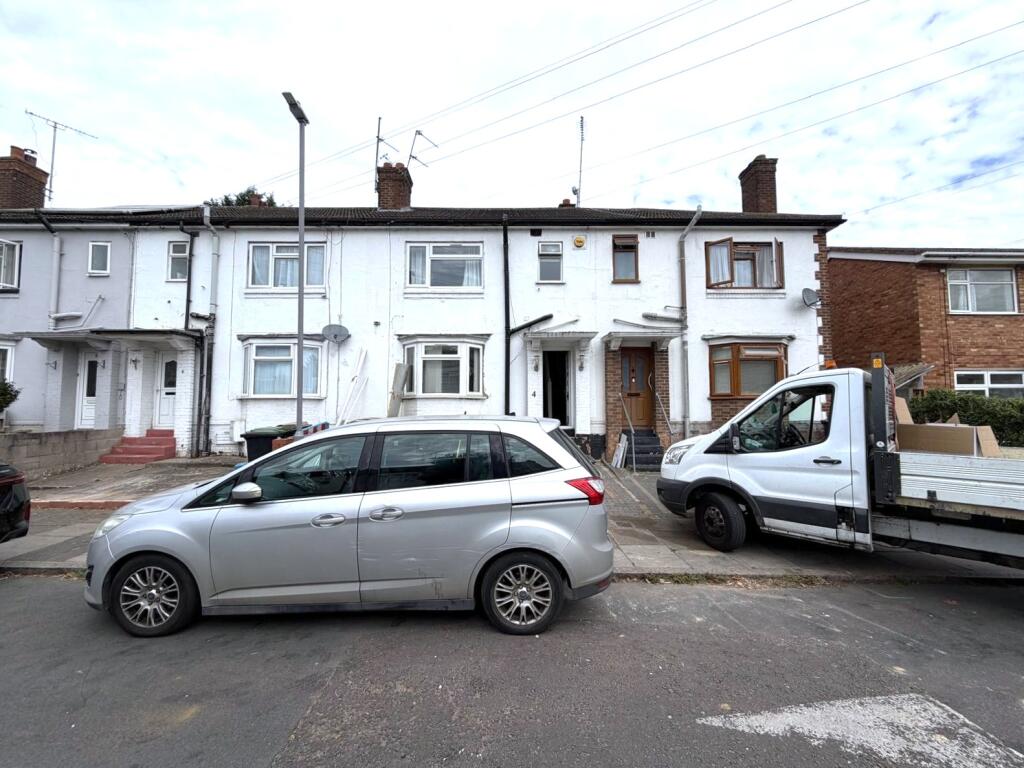 3 bed Mid Terraced House for rent in Luton. From Marigold Residentials - Luton