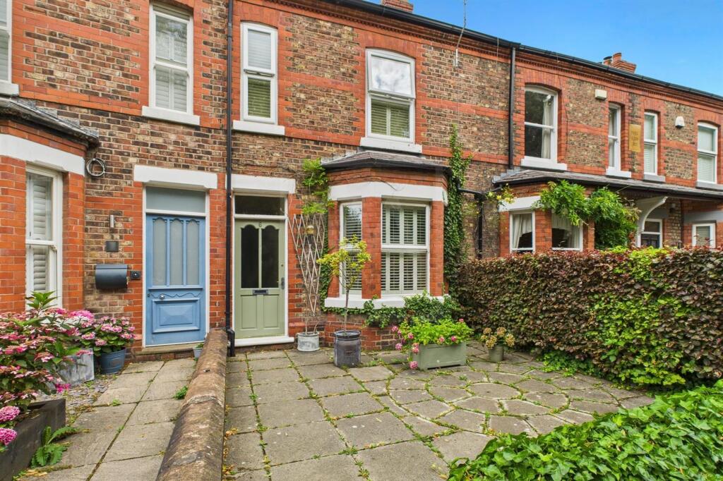 3 bed Mid Terraced House for rent in Higher Walton. From Mark Antony Estates - Warrington