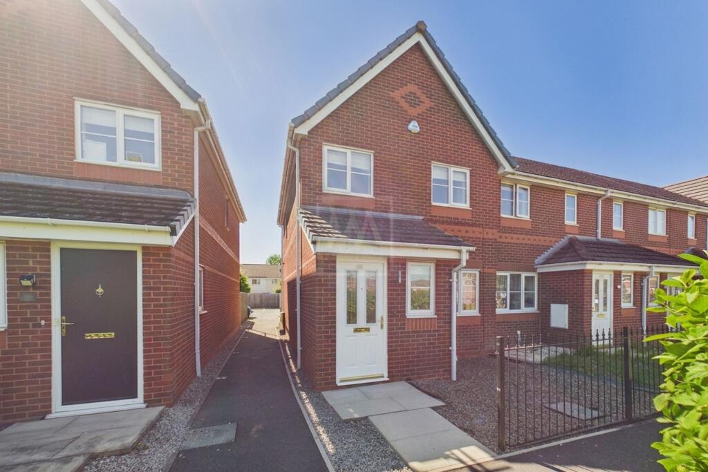3 bed Mid Terraced House for rent in Burtonwood. From Mark Antony Estates - Warrington