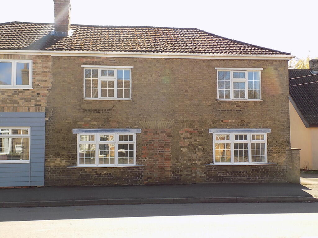 3 bed Semi Detached for rent in Manea. From Maxey Grounds - March 3 bed Semi Detached for rent in Manea. From Maxey Grounds - March