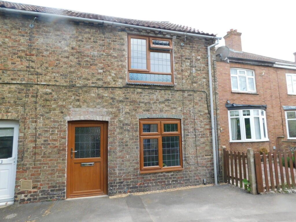 2 bed End of Terrace for rent in Chatteris. From Maxey Grounds - March