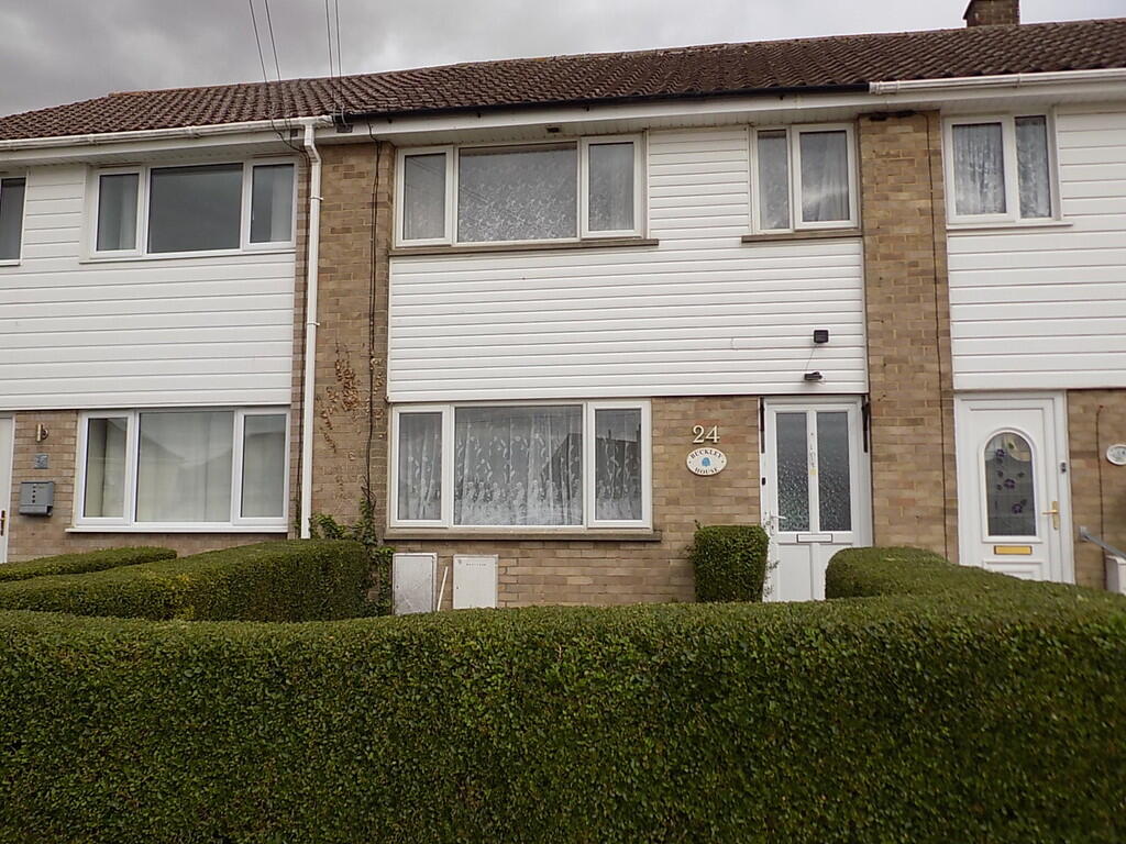 3 bed Mid Terraced House for rent in Chatteris. From Maxey Grounds - March