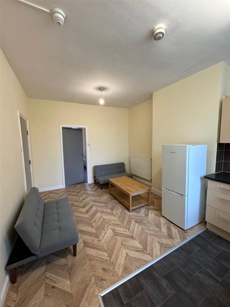 3 bed Apartment for rent in Birmingham. From Metropolitan Group - Birmingham