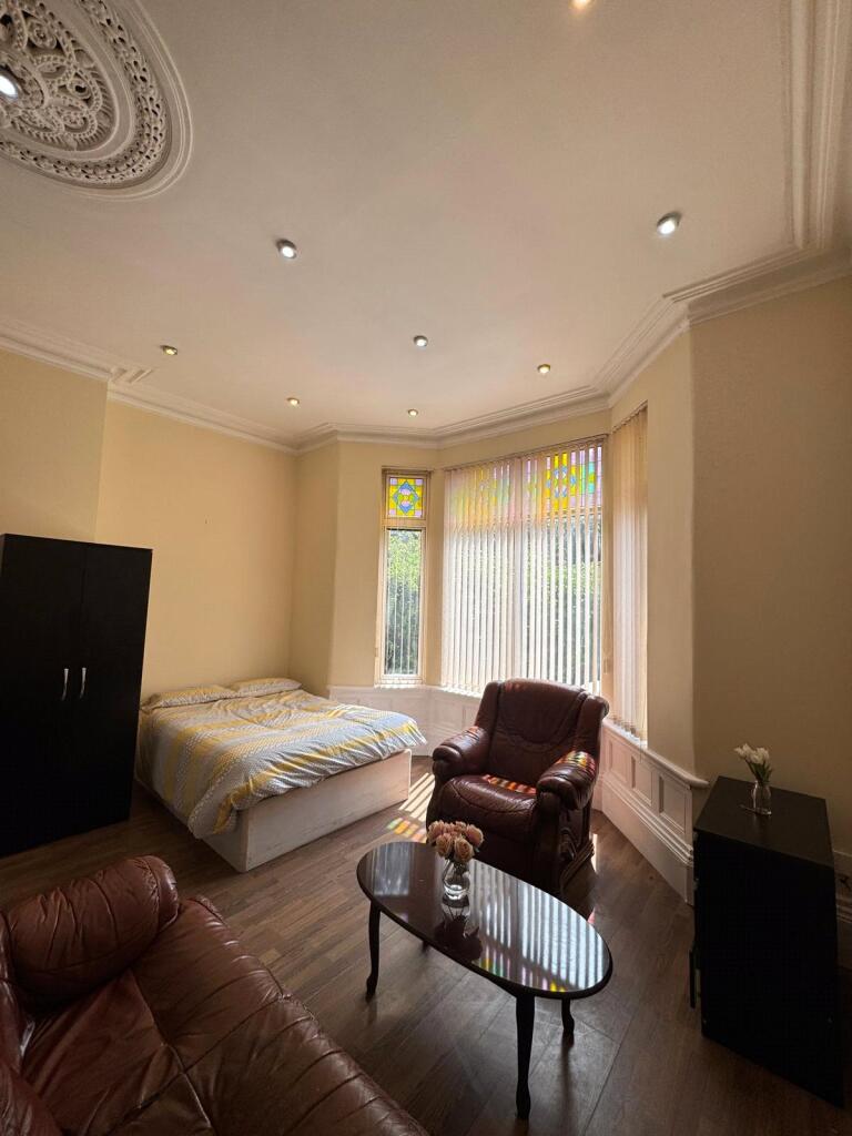 4 bed Apartment for rent in Birmingham. From Metropolitan Group - Birmingham 4 bed Apartment for rent in Birmingham. From Metropolitan Group - Birmingham