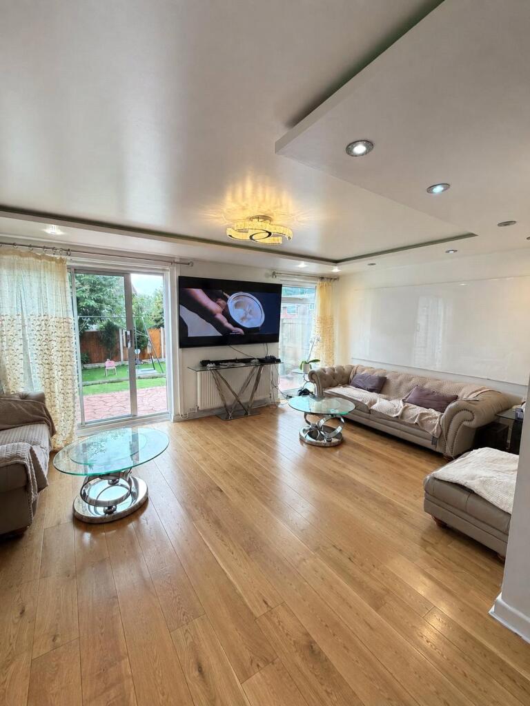 3 bed Semi Detached for rent in Birmingham. From Metropolitan Group - Birmingham