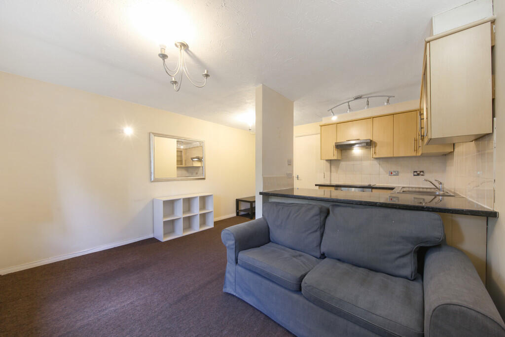 1 bed Apartment for rent in London. From Mile - Colindale