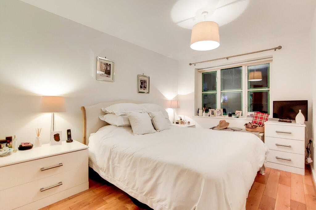 2 bed Apartment for rent in London. From Mile - Kensal Rise