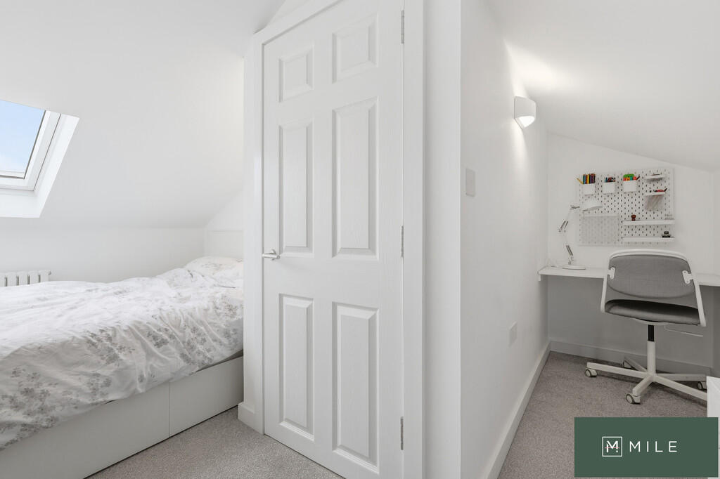 3 bed Mid Terraced House for rent in Acton. From Mile - Kensal Rise
